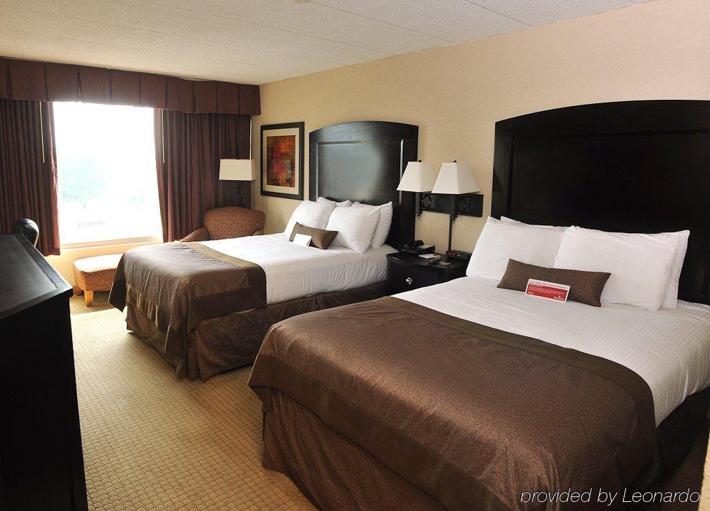 Holiday Inn And Suites Charleston West, An Ihg Hotel Ruang foto